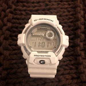 Men’s White G-Shock Watch